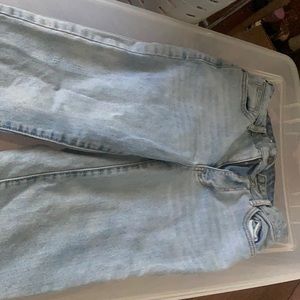 mom jean, light washed